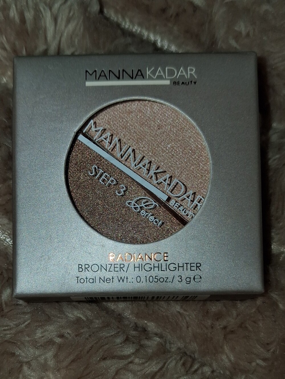 Manna Kadar Radiance Bronzer/Highlighter - Champagne Bronze Duo